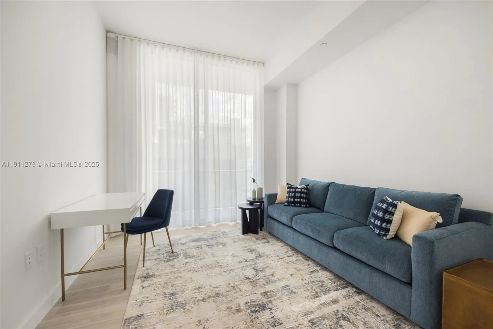 2655 S Bayshore Dr 1412, Miami, Florida, United States. - Photo 11