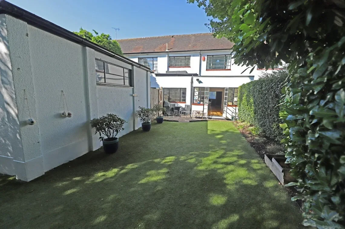 Ossulton Way Hampstead Garden Suburb N2, London, England, United Kingdom. - Photo 19