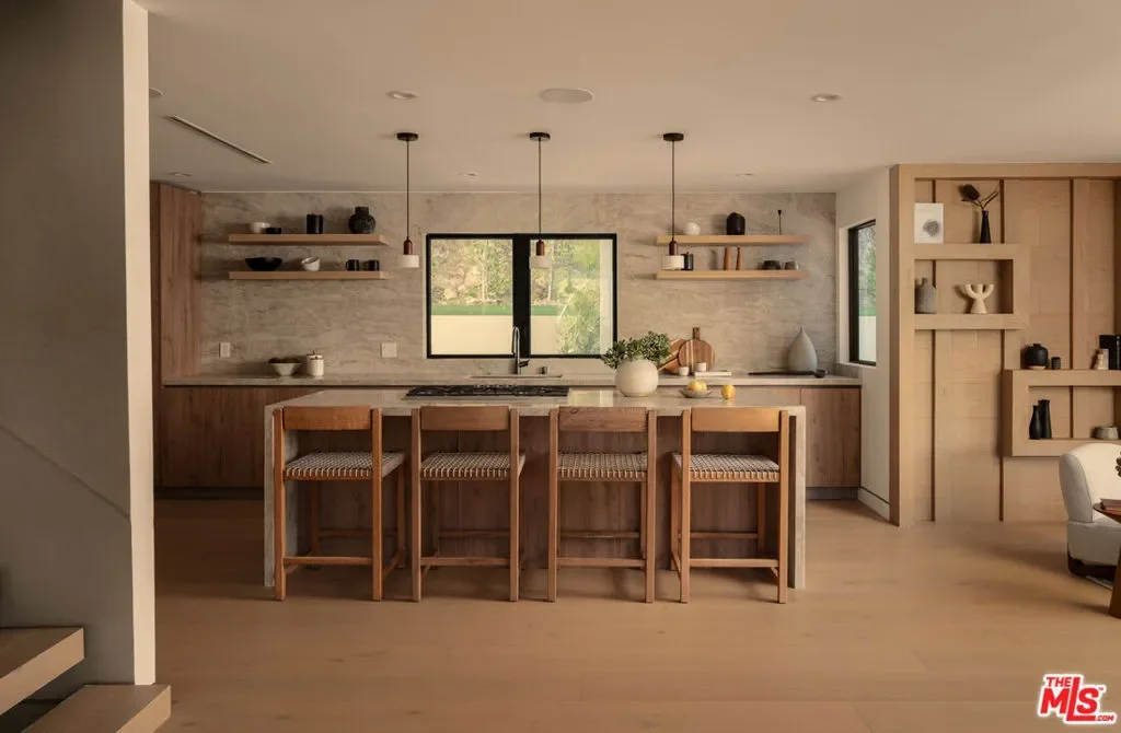 2608 Zorada Drive, Los Angeles, California, United States. - Photo 33
