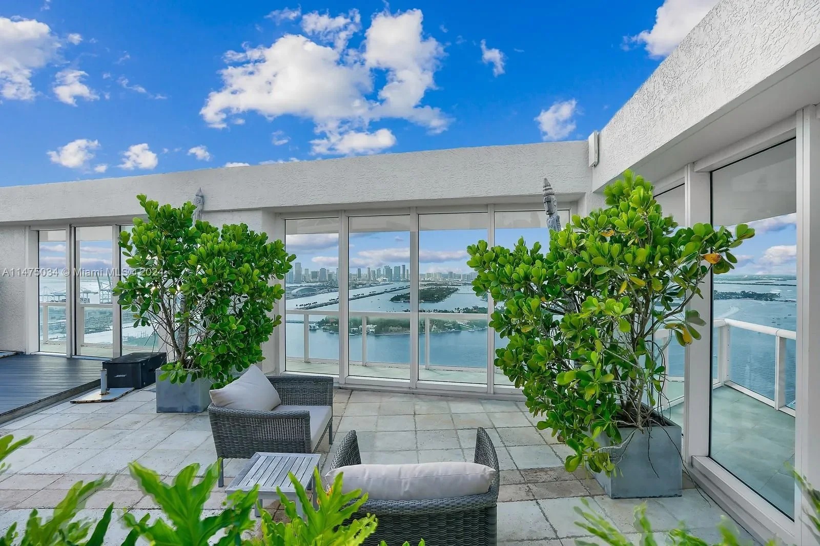 450 Alton Rd, #PH1, Miami Beach, Florida, United States. - Photo 24