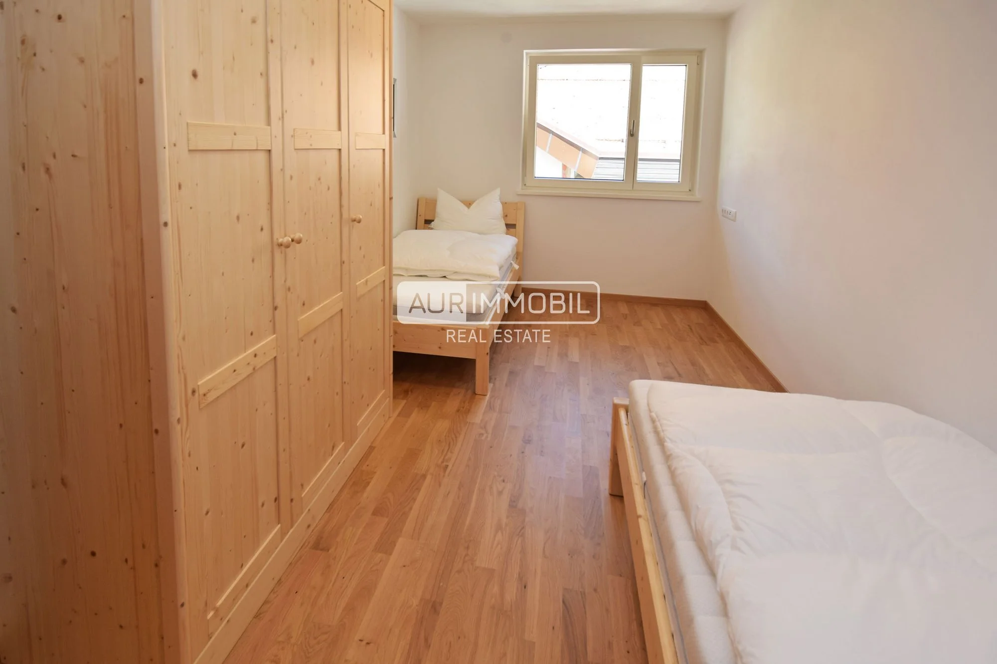 Gallery photo 8