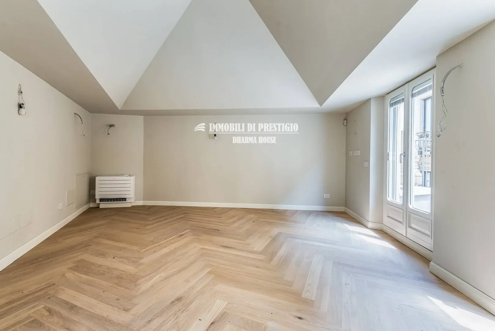 For Sale Penthouse, Via Ariosto, Milan