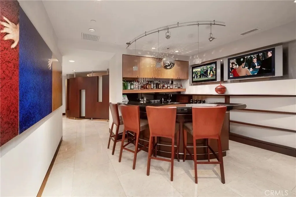 9 Sailcrest, Newport Beach, California, United States. - Photo 22