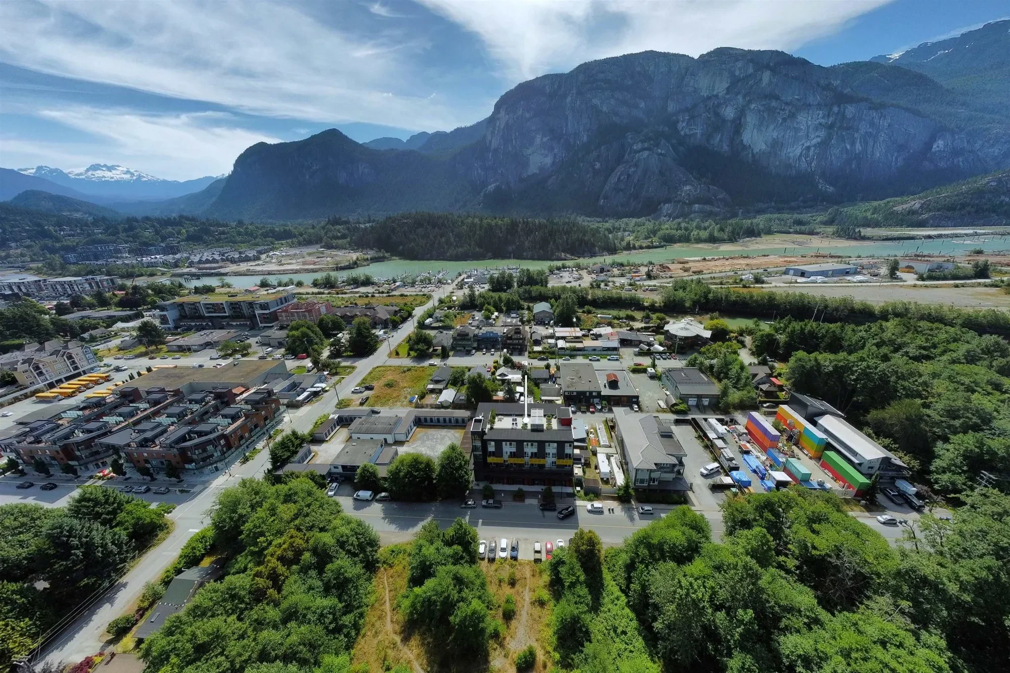 37762 Third Avenue 301, Squamish, British Columbia, Canada. - Photo 26