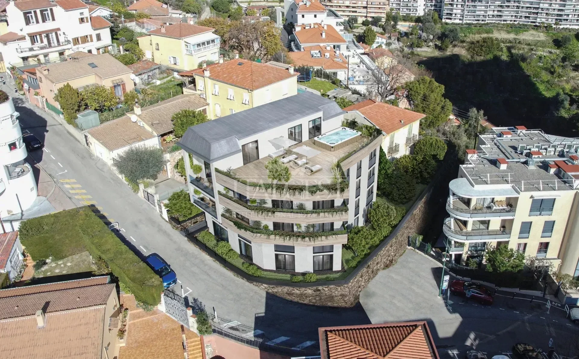 Exterior photo 3