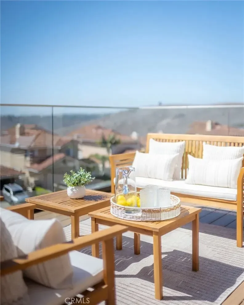 27 Burriana, San Clemente, California, United States. - Photo 31