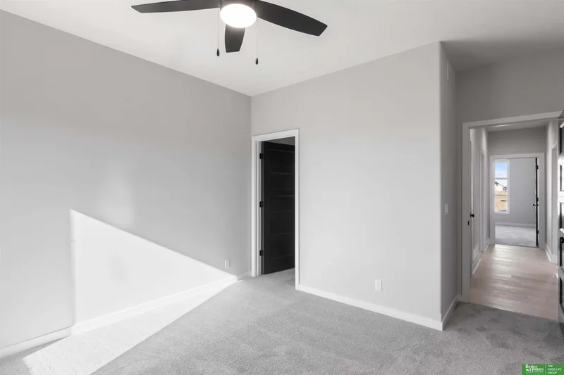 21119 Arlington Street, Elkhorn, NE 68022, Omaha, Nebraska, United States. - Photo 27