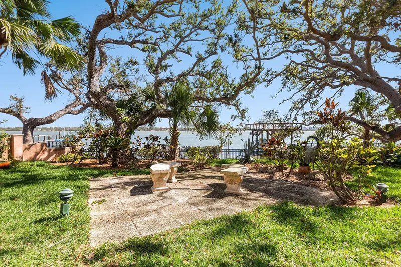 1049 N Casey Key Road, Osprey, FL 34229, Osprey, Florida, United States. - Photo 49