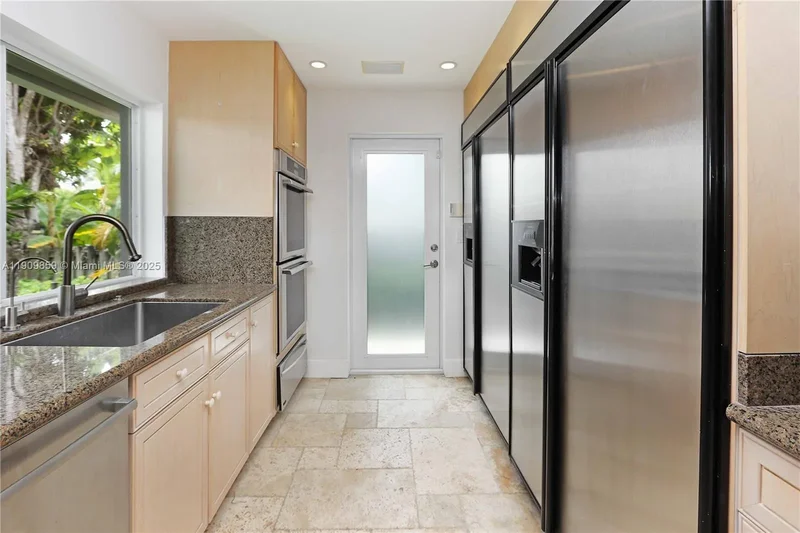 1108 Washington St, Hollywood, Florida, United States. - Photo 13