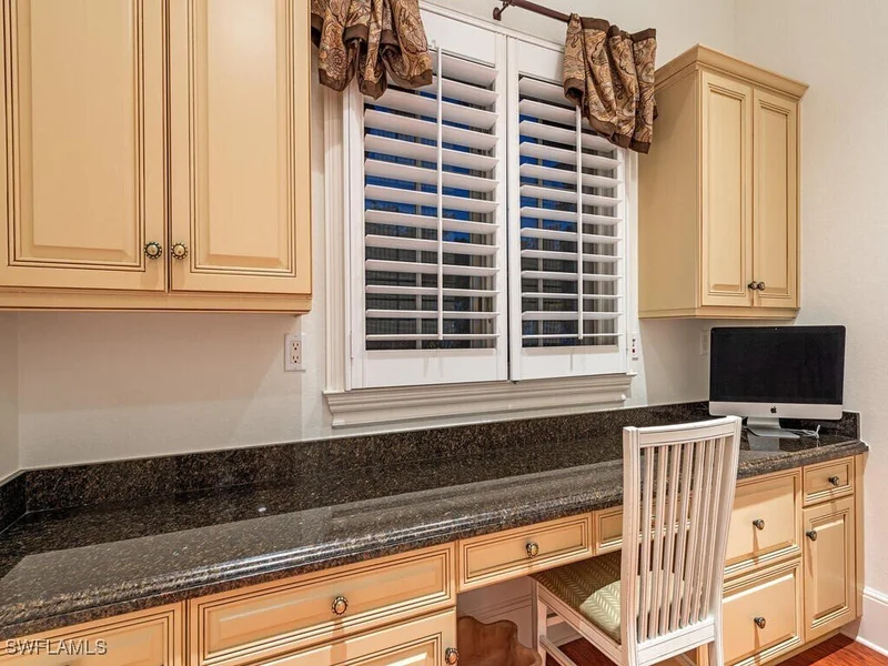 155 20th Avenue S, Naples, Florida, United States. - Photo 16