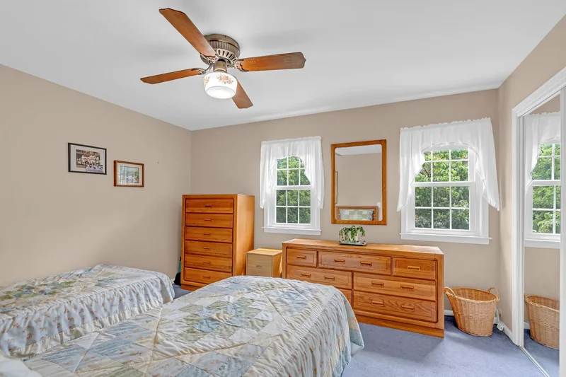 15 Goldsmith Drive, Holmdel, NJ 07753, Holmdel, New Jersey, United States. - Photo 43