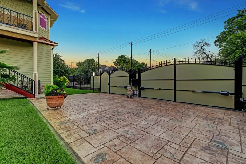 1302 W 21st Street, Houston, TX 77008, Houston, Texas, United States. - Photo 20