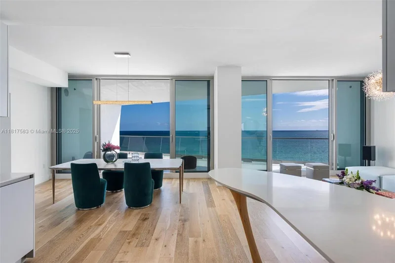 Condominium in Sunny Isles Beach