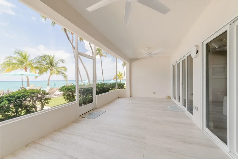 SEVEN MILE BEACHFRONT  CONDO, CAYMAN CLUB, George Town, George Town, Cayman Islands. - Photo 11