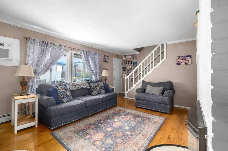 6 Downhill Lane, Wantagh, NY 11793, Wantagh, New York, United States. - Photo 8