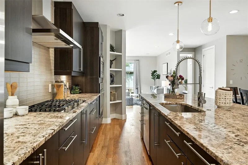 2077 S Clayton Street, Denver, Colorado, United States. - Photo 10