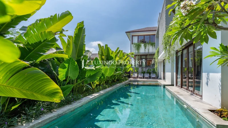 BERAWA - LUXURY VILLA WITH SMART TECHNOLOGY SYSTEM FOR SALE IN CANGGU