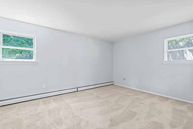 49 Georgia Street , East Northport, NY 11731, East Northport, New York, United States. - Photo 3