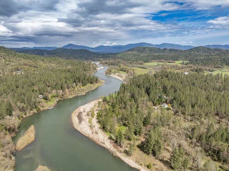 503 Quail, Grants Pass, OR, 97526, USA, Grants Pass, Oregon, United States. - Photo 73