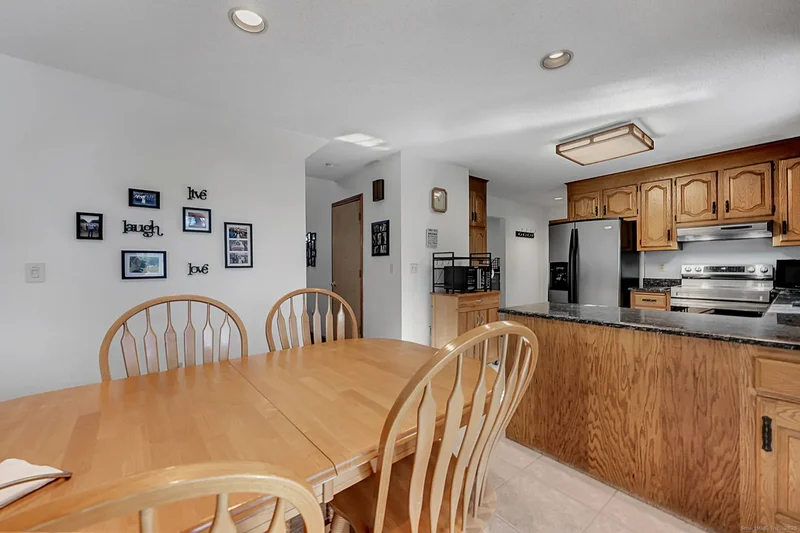 49 Siegas Road, Burlington, Connecticut, United States. - Photo 17
