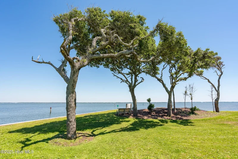 532 Coral Drive, Pine Knoll Shores, NC 28512, Pine Knoll Shores, North Carolina, United States. - Photo 4