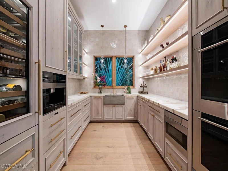 860 Admiralty Parade E, Naples, Florida, United States. - Photo 6