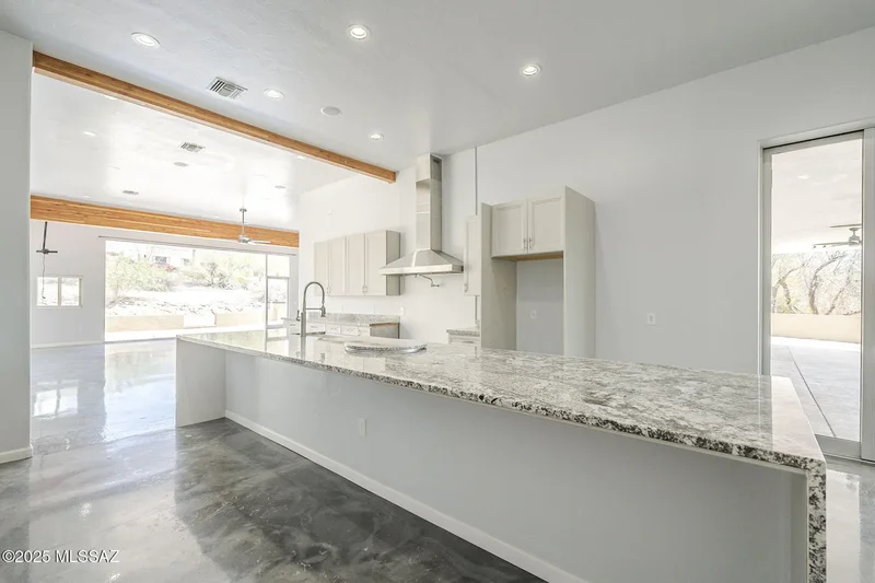 6060 N Camino Almonte, Tucson, AZ 85718, Tucson, Arizona, United States. - Photo 44