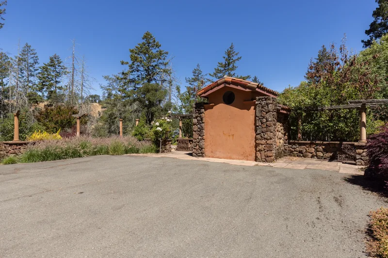 7007 Dry Creek Road , Napa, CA 94558, Napa, California, United States. - Photo 6