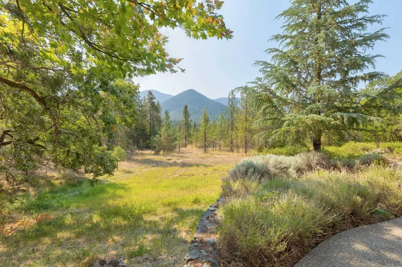 280 Naturescape Rd, Grants Pass, OR 97527, Grants Pass, Oregon, United States. - Photo 39