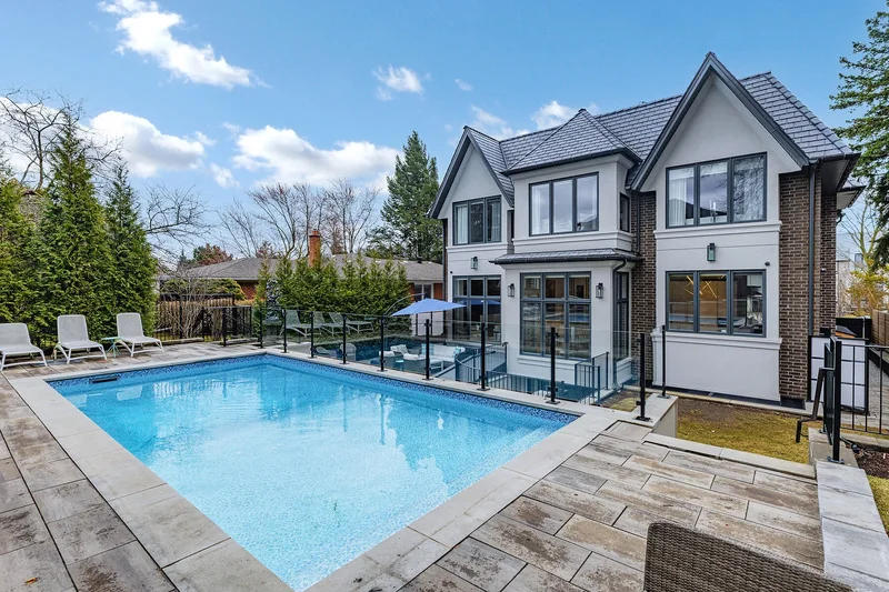 77 Bannatyne Drive, Toronto, ON M2L 2P2, Toronto, Ontario, Canada. - Photo 6