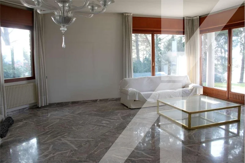 Solbiate, Lombardy, Italy. - Photo 21