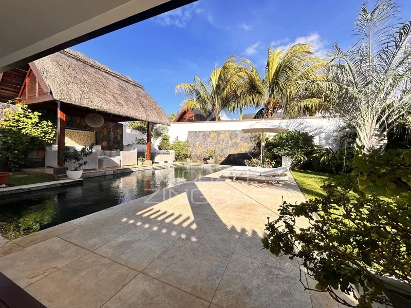 Grand Baie, Rivière du Rempart District, Mauritius. - Photo 14