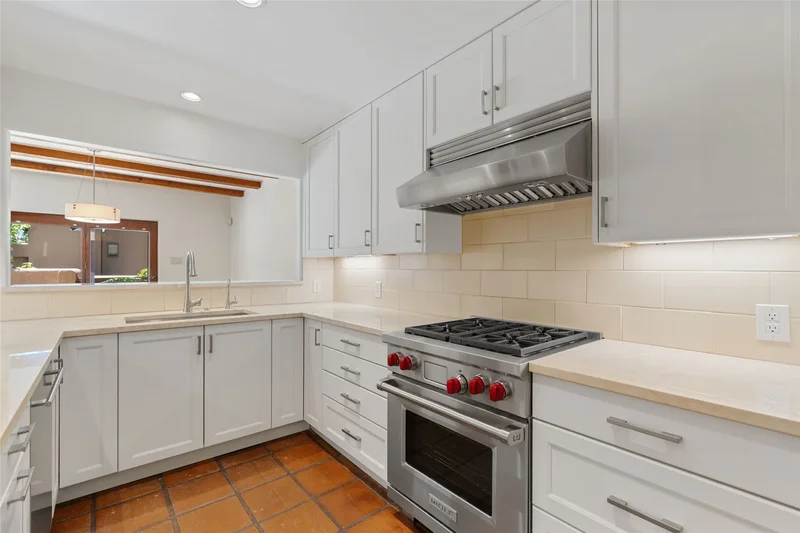 707 E Palace Avenue #8, Santa Fe, NM 87501, Santa Fe, New Mexico, United States. - Photo 20