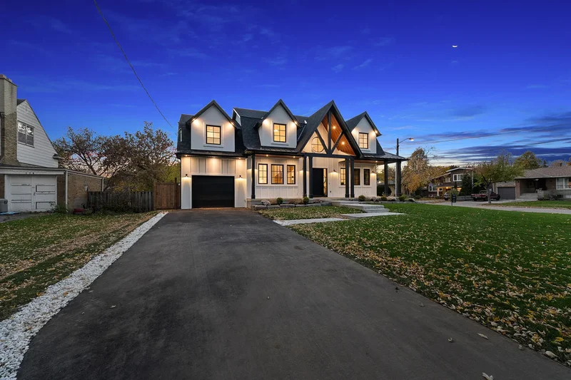 118 Warwood Rd, Toronto, ON M9B 5B7, Toronto, Ontario, Canada. - Photo 8