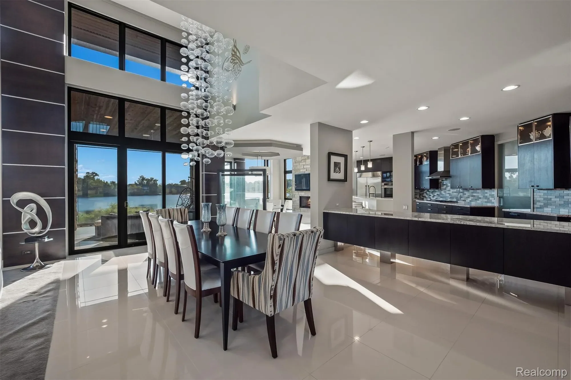 2657 TURTLE SHORES Drive, Bloomfield Charter Township, MI 48302, Bloomfield Hills, Michigan, United States. - Photo 24
