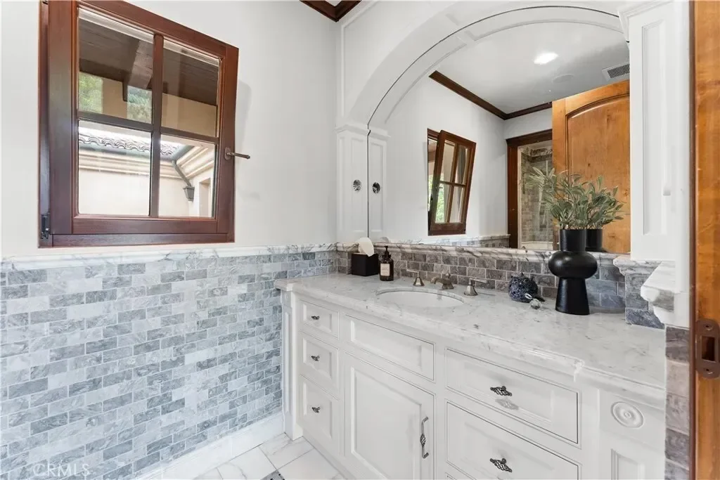 7 Shoreridge, Newport Beach, California, United States. - Photo 46
