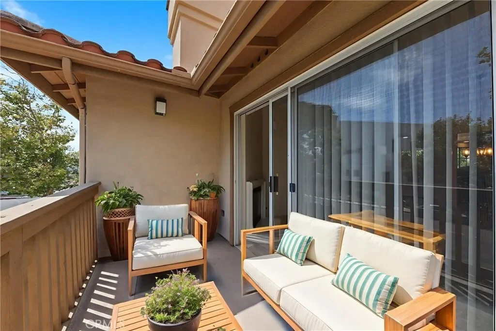 14 Abrigo, Rancho Santa Margarita, California, United States. - Photo 11