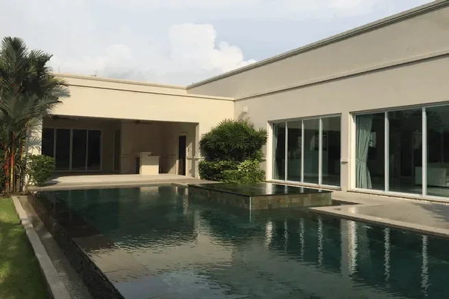 Reduced price 3 Bedrooms 3 Bathrooms Large Modern House - East Pattaya