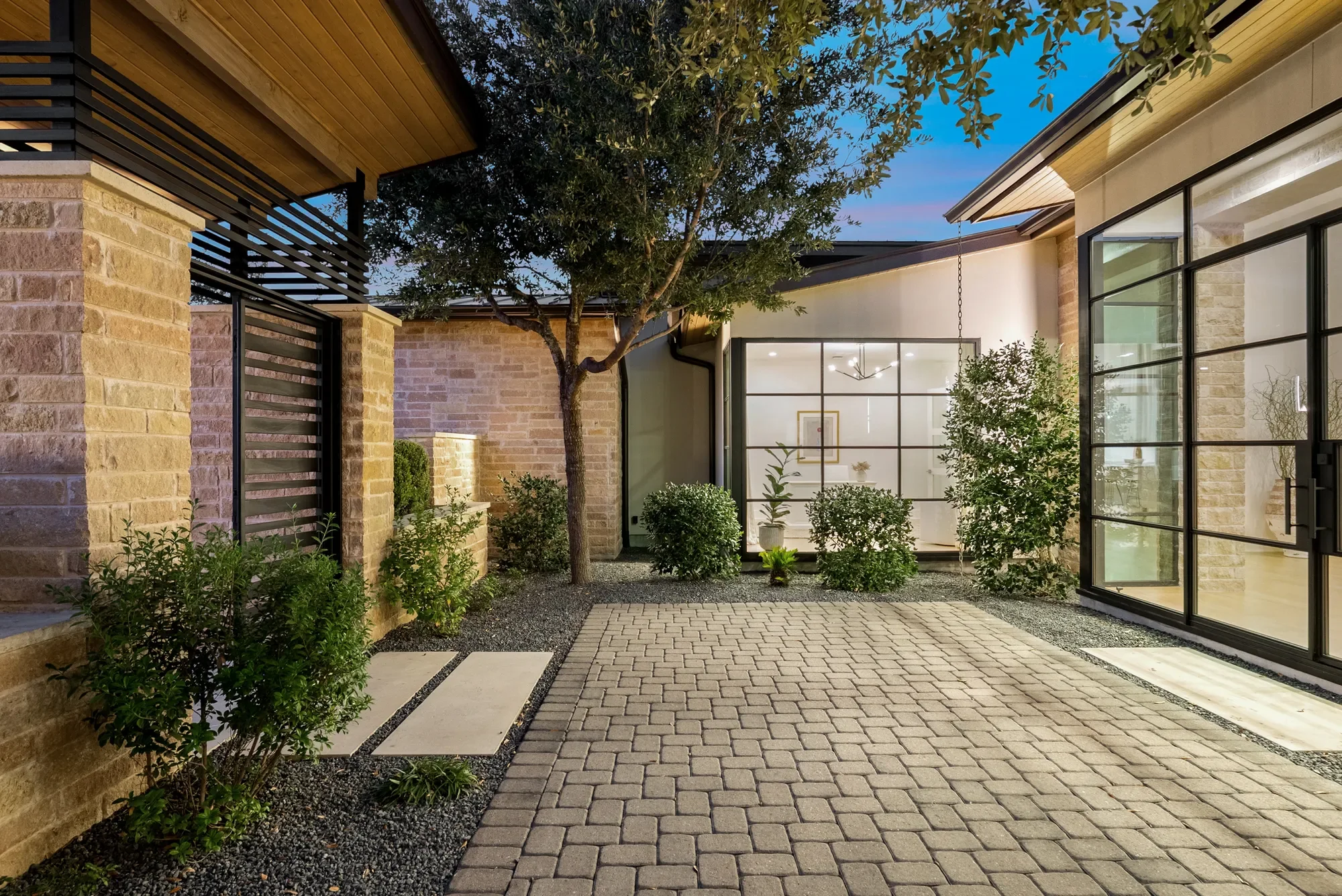 4701 Peralta Lane , Austin, TX 78735, Austin, Texas, United States. - Photo 21