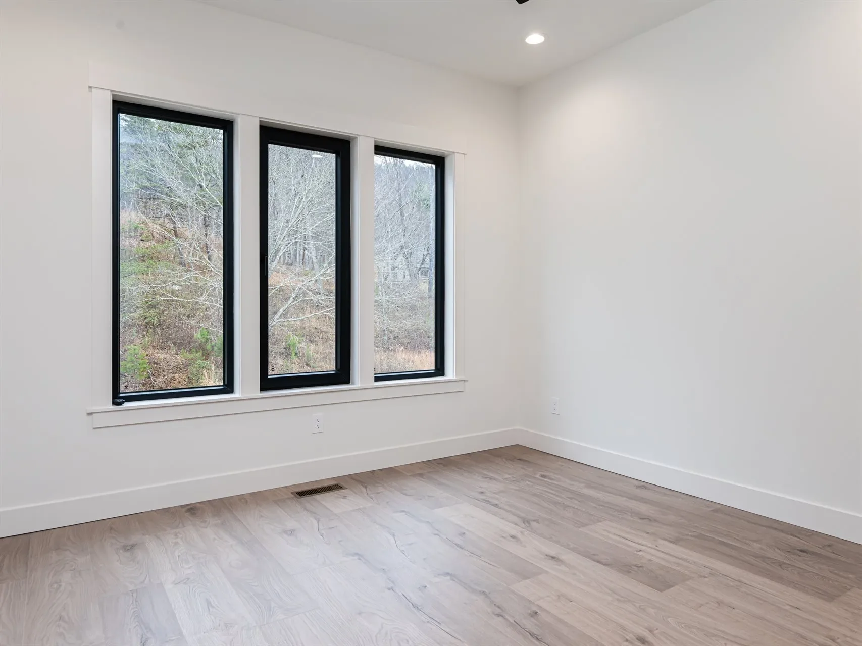 51 Bridgeway Drive 12, #12, Candler, NC, 28715, USA, Candler, North Carolina, United States. - Photo 26