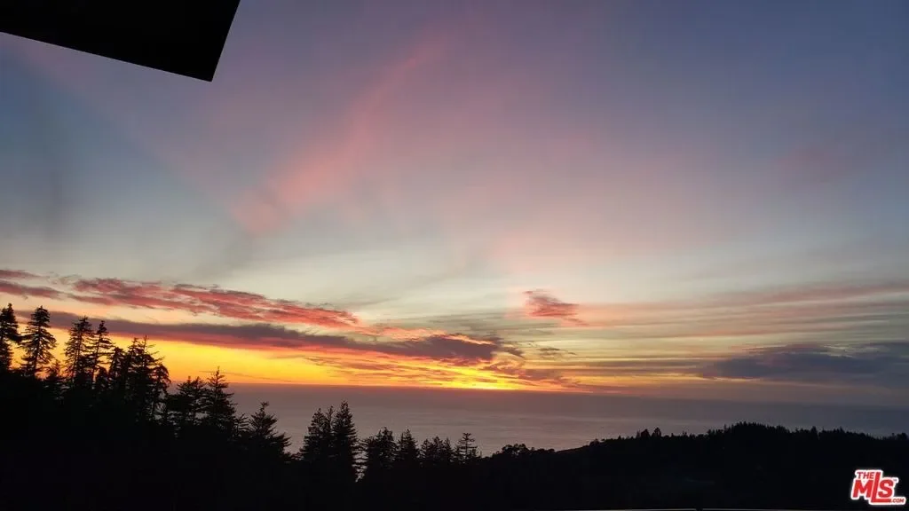 47730 Coast Ridge Road, Big Sur, California, United States. - Photo 11