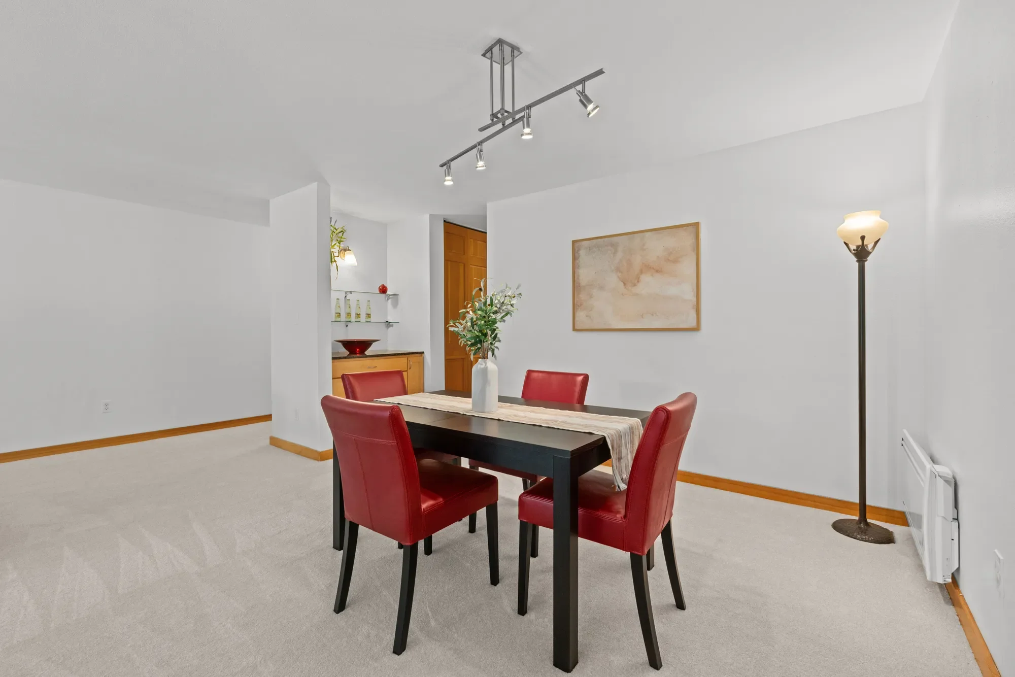 6423 Sand Point Wy NE , Seattle, WA 98115, Seattle, Washington, United States. - Photo 8