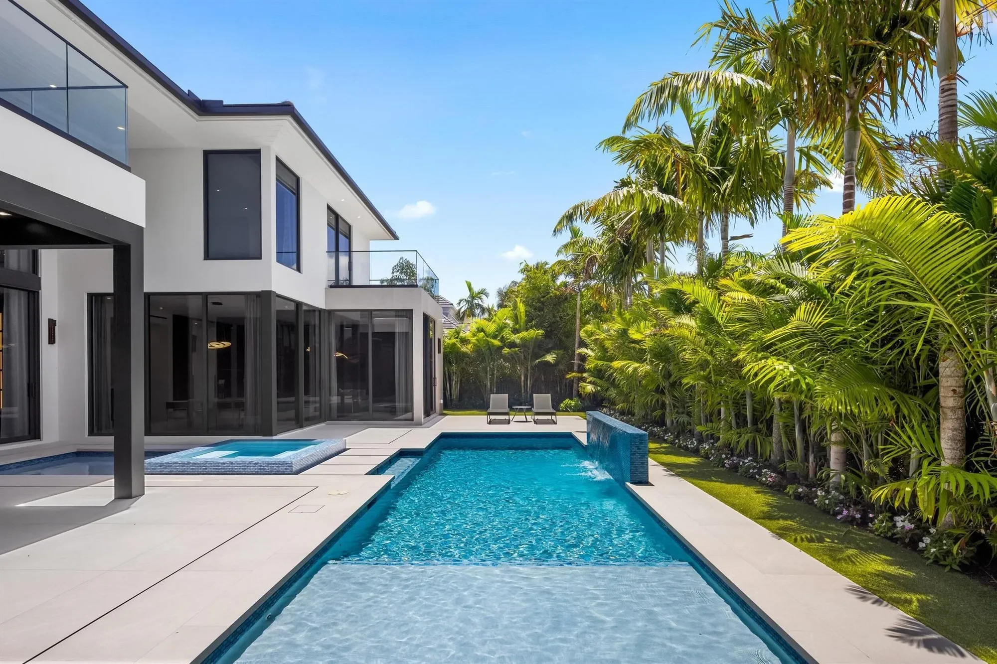 1955 Thatch Palm Drive, Boca Raton, Florida, United States. - Photo 20