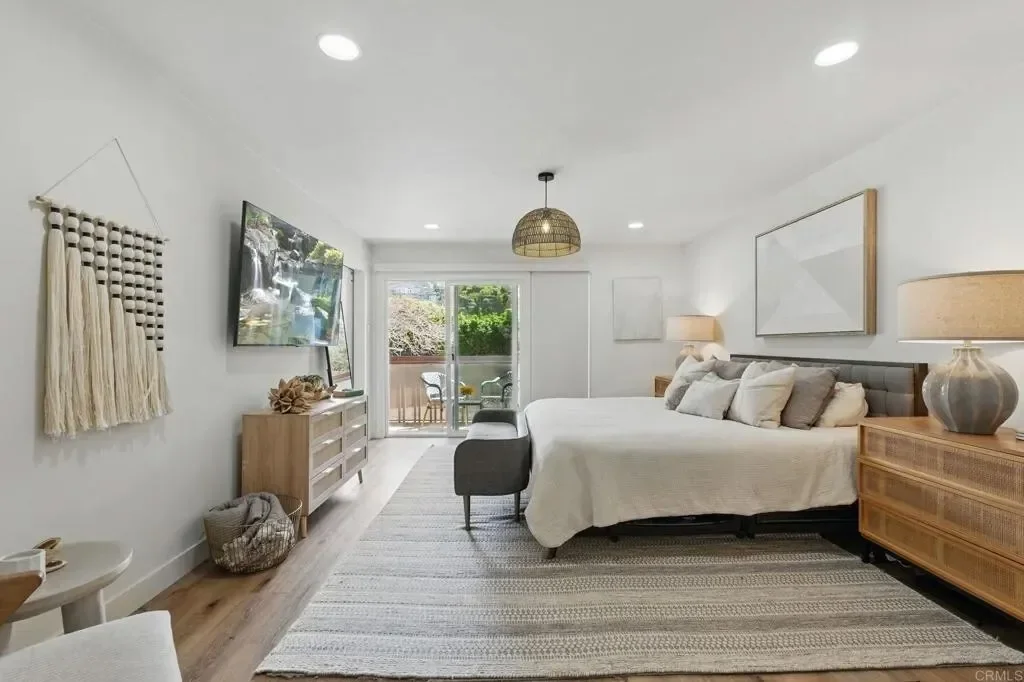 1562 Camino del Mar, Del Mar, California, United States. - Photo 13