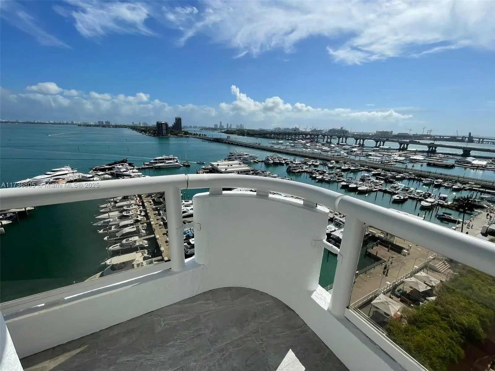 1717 N Bayshore Dr A-1231, Miami, Florida, United States. - Photo 18