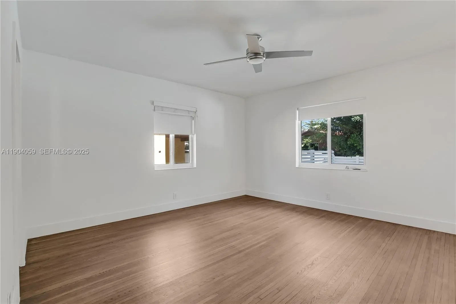 8851 Froude Ave, Bal Harbour, Florida, United States. - Photo 24
