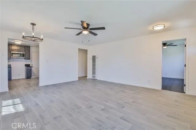 1026 W 109th Street, Los Angeles, CA 90044, Los Angeles, California, United States. - Photo 26