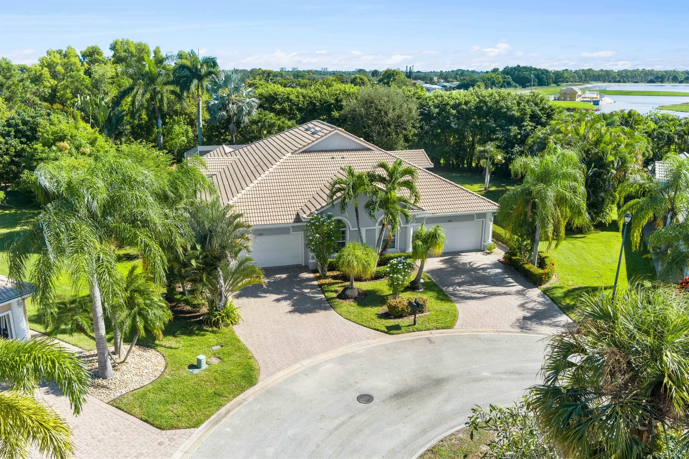 691 NW Red Pine Way , Jensen Beach, FL 34957, Jensen Beach, Florida, United States. - Photo 24