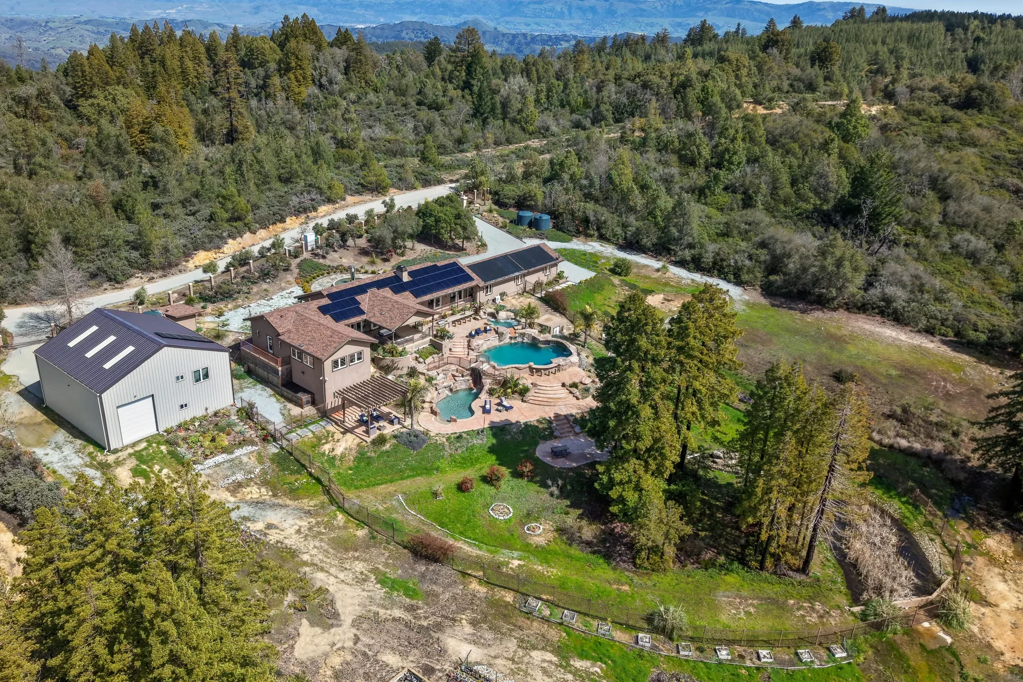 1061 Summit Road , Watsonville, CA 95076, Watsonville, California, United States. - Photo 6