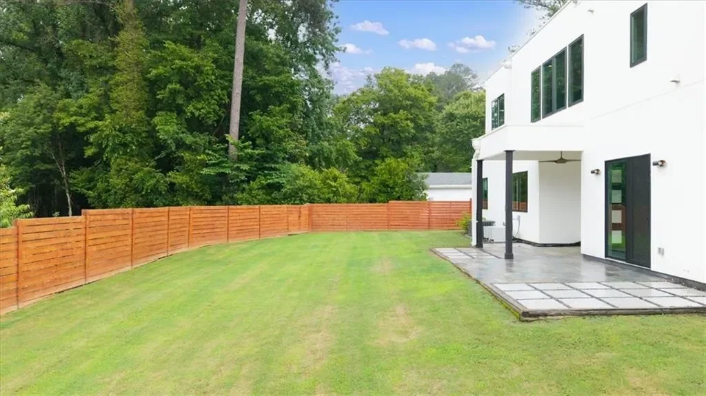2220 Meadowvale Drive NE, Atlanta, GA 30345, Atlanta, Georgia, United States. - Photo 34